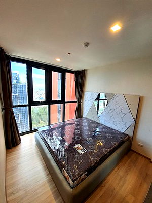 Condos for rent Singapore International School of Bangkok (SISB) : G 5246💛 中国客户，请加微信。(在联系方式的旁边) For rent THE BASE Garden-Rama 9 Line❤️💜@condopremium💜❤️Ready to move in ⬛🟨 📞 065 695 3645🟨⬛