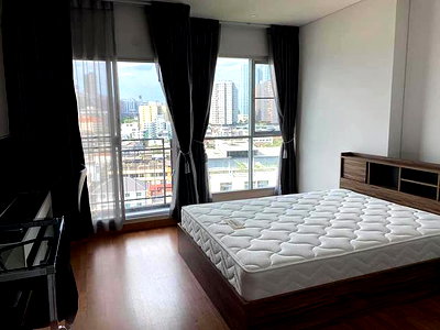 Condos for rent Market Place Nanglinchee : Lumpini Place Ratchada - Sathu CONDO FOR RENT 9000 BAHT PER MONTH