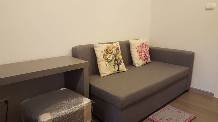 picture Aspire Sathorn-Taksin  for rent - 1/9