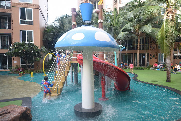 รูป ⛲️⛲️⛲️แอตแลนติส คอนโด รีสอร์ท พัทยา ห้องแต่ง ชั้น6 A วิวสระ⛲️⛲️⛲️ - รูปที่ 2/19