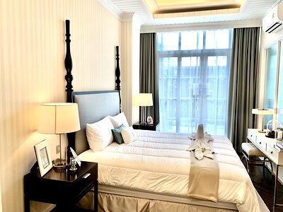 Condos for rent : For rent, Grand Florida Pattaya, room next to the water park. Go out of the room and walk into the water park.