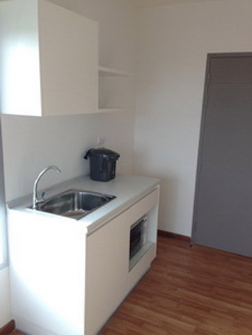 รูป คอนโดให้เช่า เดอะทรัสต์ พัทยาใต้ The Trust Condo ,South Pattaya ราคา 6,500 บาทต่อเดือน - รูปที่ 2/5