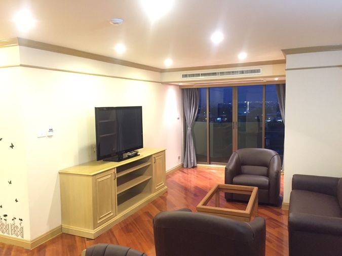 ให้เช่าคอนโดฟลอร่า วิลล์ 2 (Flora Ville 2) - พัฒนาการ 51- 100 ตร.ม. ชั้น 11 ห้องสวย ตกแต่งพร้อมอยู่