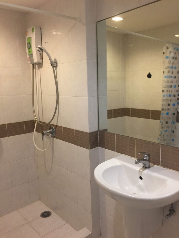 picture Condo for rent @ CASA Ratchada-Thrapra near BTS Talad-Plu (4 stations to Sathorn), 1 bedroom 35 Sq.m. fully furnished, 9,500 Bt/mo    - 6/10