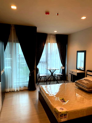 Condos for rent Esplanade Ratchadapisek  : Life Asoke Rama9 🔥🔥hot price