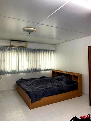 เช่าคอนโด ถนนแจ้งวัฒนะ : คอนโดเมืองทอง ตึกC8 ชั้น 3 เฟอร์ครบ 3,500 บาท/เดือน เฟอร์ครบ เจ้าของปล่อยเอง