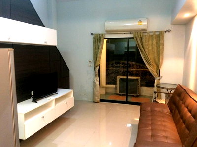 เช่าคอนโด โรบินสัน ศรีสมาน  : P ให้เช่าคอนโด ฌองเซลิเซ่ ติวานนท์ มีเฟอร์นิเจอร์ + เครื่องใช้ไฟฟ้าครบ