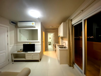 Condos for rent :   For rent Groovy Condo Sriracha 2 bedroom (55 sqm.) 10,000 Bath/M