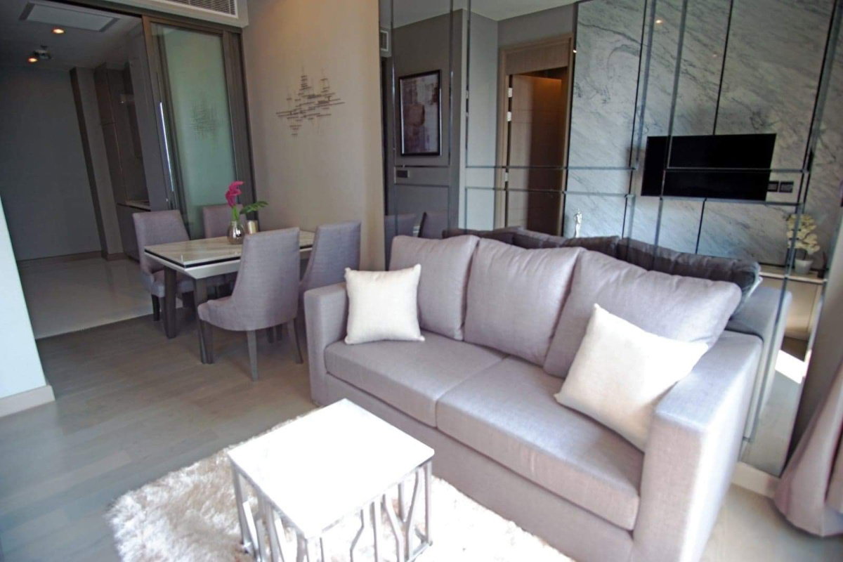 picture The Esse singha complex @mrt Petchaburi - 6/9