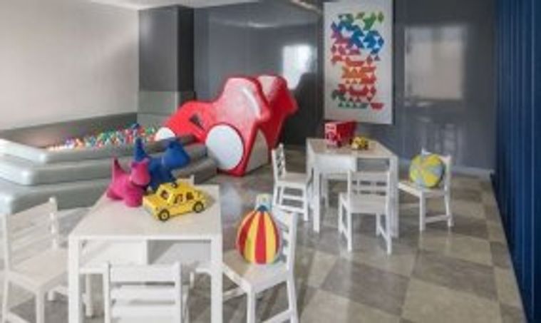 M Thonglor 10