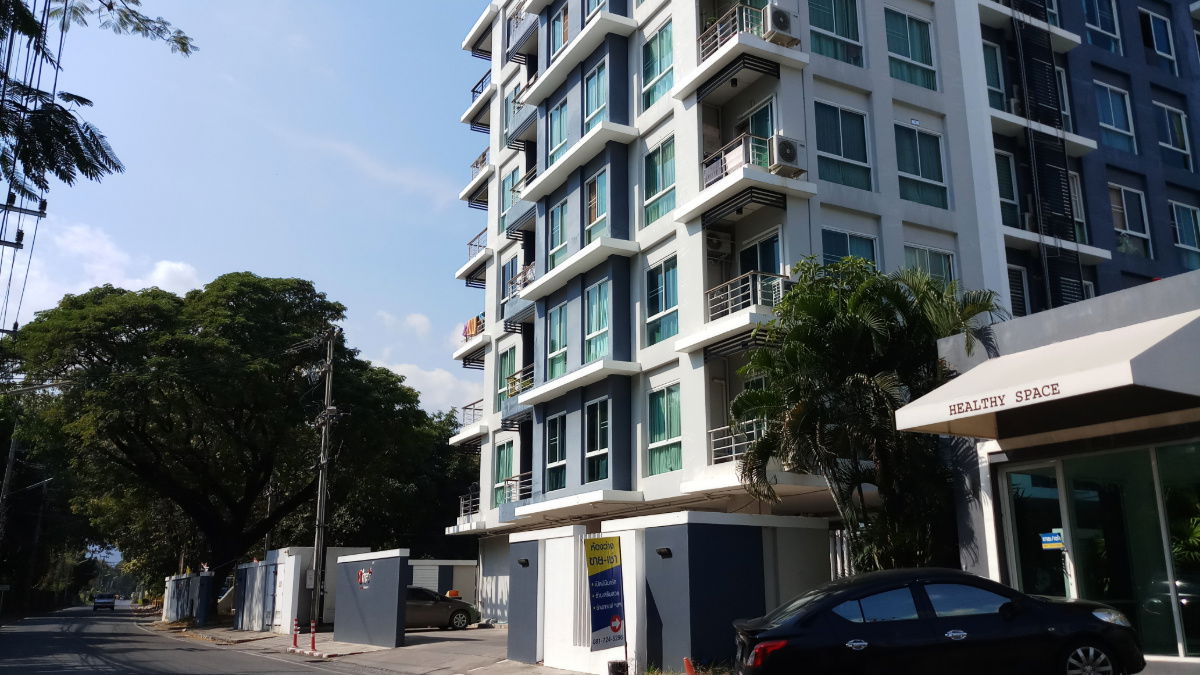 picture Best deal 2 beds 1 bath Corner Forest view unit  at One Plus Jed Yod 1 Condo, Chang Pheuk - 2/41