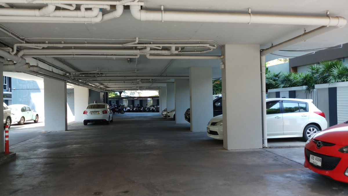 picture Best deal 2 beds 1 bath Corner Forest view unit  at One Plus Jed Yod 1 Condo, Chang Pheuk - 3/41