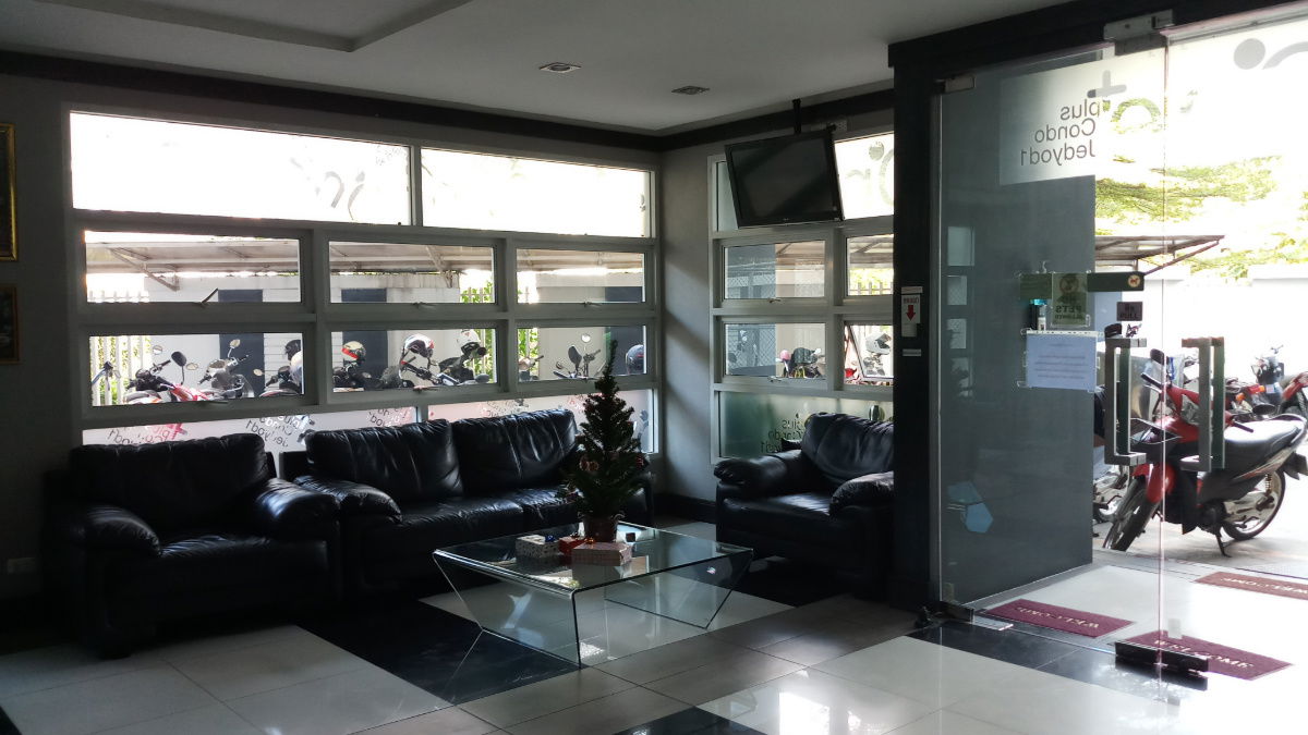 picture Best deal 2 beds 1 bath Corner Forest view unit  at One Plus Jed Yod 1 Condo, Chang Pheuk - 10/41