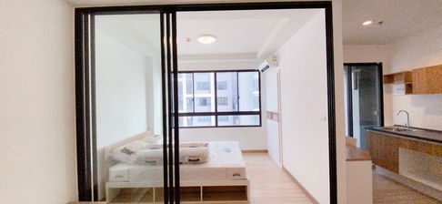 ขาย-ให้เช่า J Condo สาทร-กัลปพฤกษ์ ห้องพร้อมอยู่ 7,500 ต่อเดือน วิวสระว่ายน้ำ
