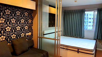 Condos for rent ตลาดบางบัว : For Rent Condo Lumpini Condo Town 