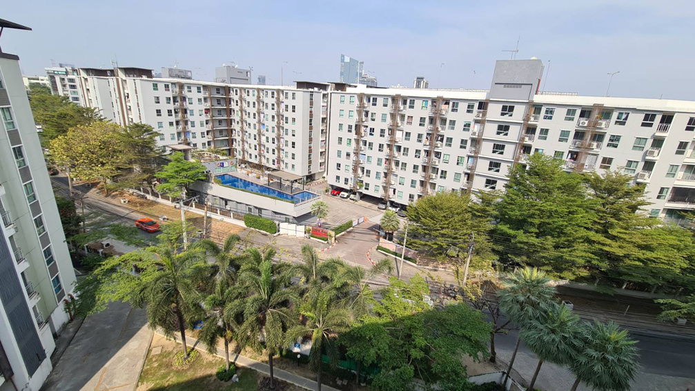 รูป R070-234 ให้เช่าคอนโด รีเจ้นท์ โฮม 7-2 สุขุมวิท ห้องชั้น 8 วิวต้นไม้ ทางเข้า พร้อมอยู่ - รูปที่ 16/19