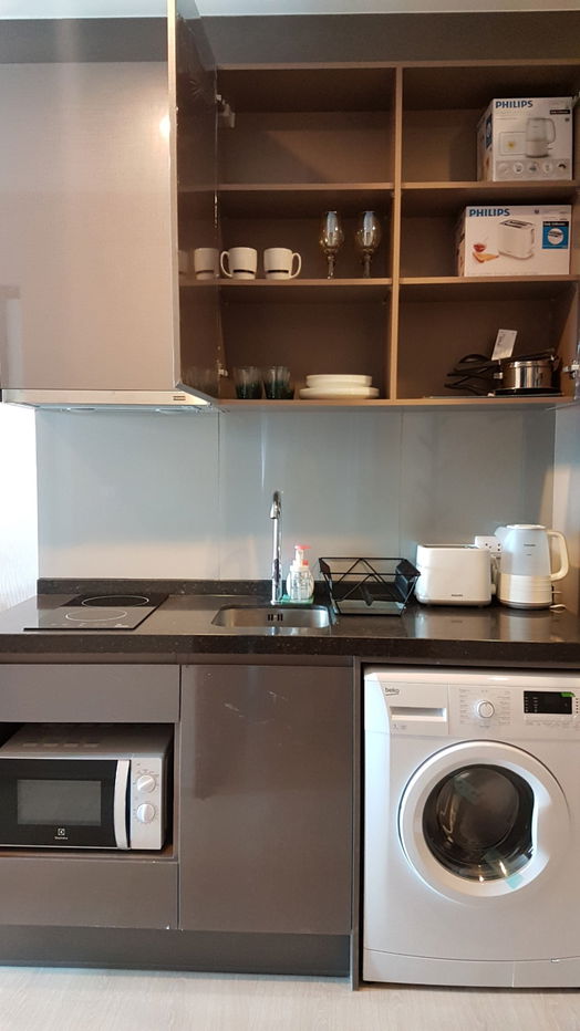 picture For rent:  Rhythm Asoke near MRT Rama9 and Airport Link 41.55 sqm 2 BR condo (Ready to move in) - 7/8