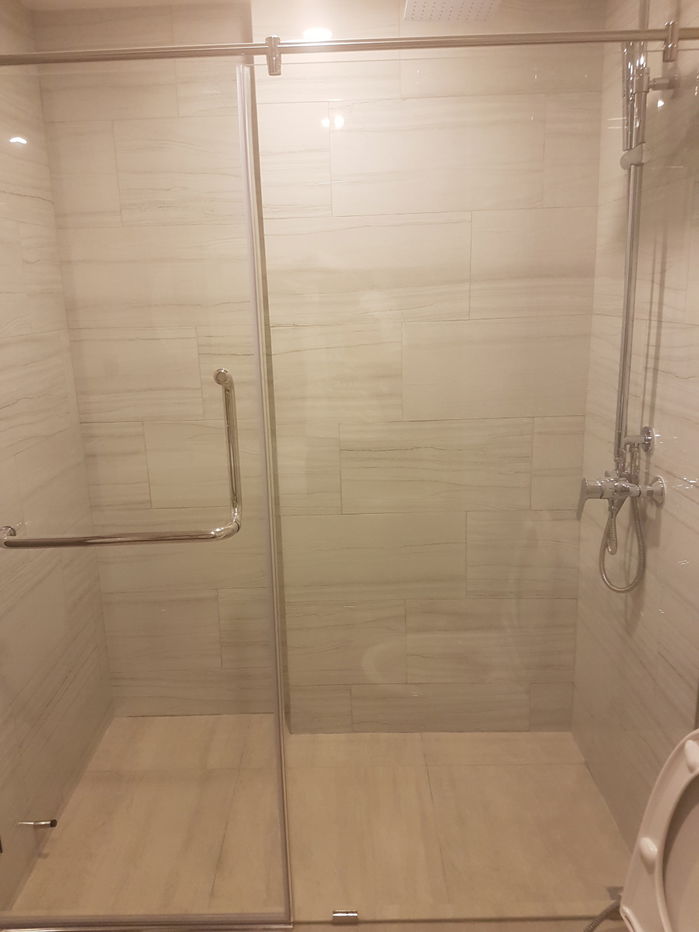 picture Room for rent : Special price !!! The Teak Sukhumvit39 condominium nearby BTS Phromphong station - 5/20