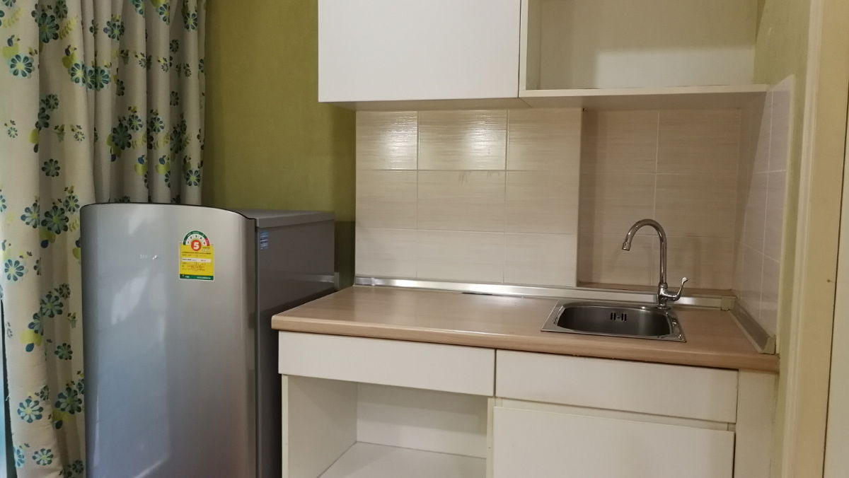 รูป ลุมพินี คอนโดทาวน์ นิด้า-เสรีไทย 1 อาคาร A1 (วิวฝั่งภายในโครงการ) ขนาดห้อง 23 ตร.ม. ชั้น 2 ราคาเช่า 5,500 บาท/เดือน - รูปที่ 9/13