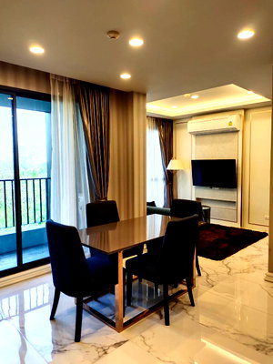 คอนโดให้เช่า : ให้เช่าด่วน 2 นอน 2 น้ำ 62 ตรม. ห้องใหญ่ราคาดีจาก 28000 เฉพาะเดือนนี้ลดเหลือ 25000 ห้องสวย เฟอร์ครบ เครื่องใช้ไฟฟ้าครบ พร้อมอยู่
