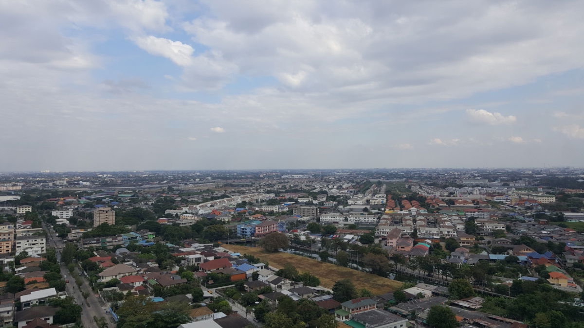 picture For rent : FourWings Condo 1 beds 2 baths 70 Sqm.20 FL.Green View 0869888099 Line ID: dhiradhn                       - 37/39