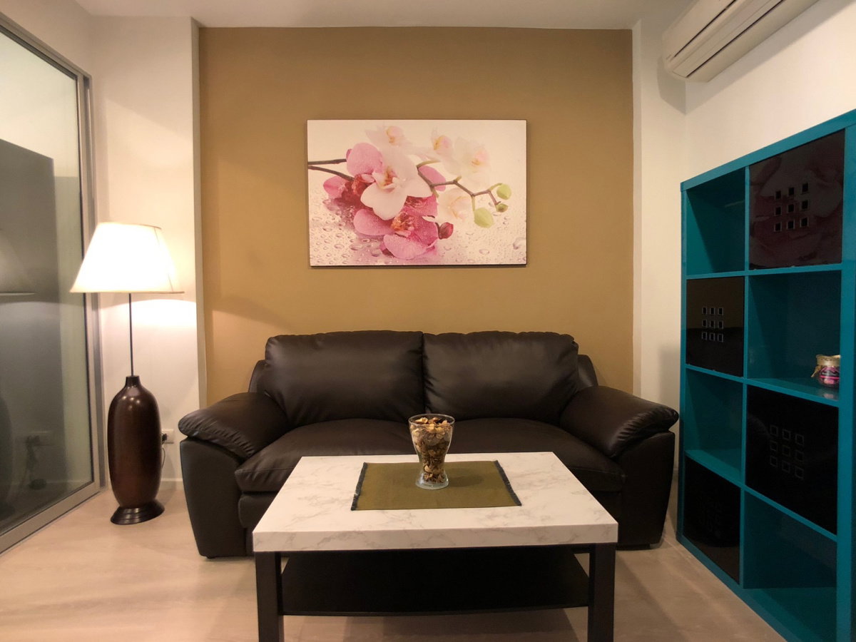 picture 1 bedroom type at Rhythm Sathorn-Narathiwas - 10/18