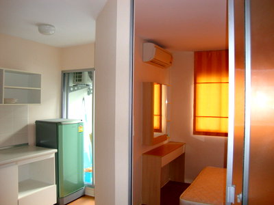 ขายคอนโด : ขาย คอนโดลุมพินี  LPN คอนโดทาวน์  รัตนาธิเบศร์ ห้อง Built-in  แนวรถไฟฟ้าสายสีม่วง