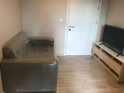 รูป เช่า!!! คอนโด Plum Condo โชคชัย 4 ชั้น 2 ขนาด 24.5 ตรม. ราคา 8,000 บาท วิวสระว่ายน้ำ เฟอร์นิเจอร์ เครื่องใช้ไฟฟ้า - รูปที่ 3/4