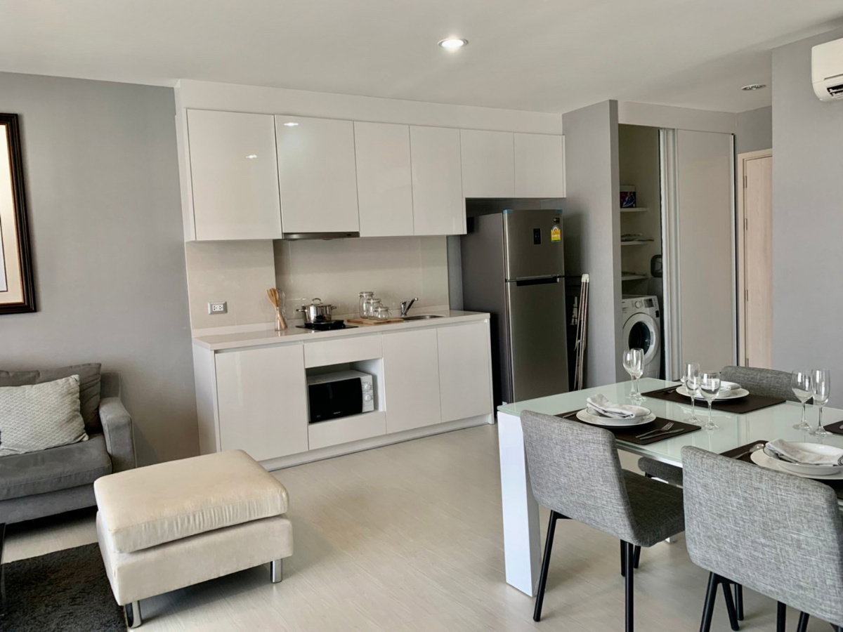 รูป Rhythm Sukumvit 42 for rent **nice view** - รูปที่ 4/15