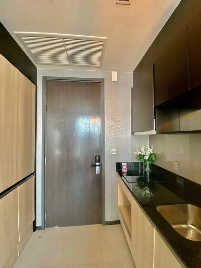 picture Edge sukhumvit 23 for rent **Ready to move-in** - 6/11
