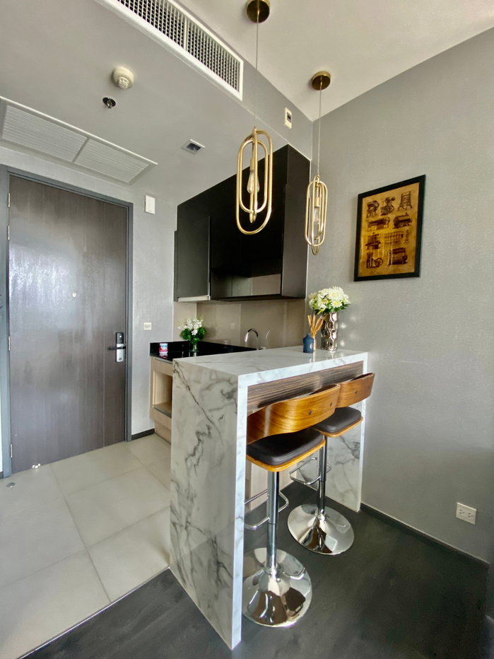 picture Edge sukhumvit 23 for rent **Ready to move-in** - 4/11