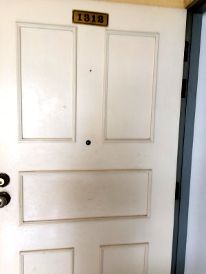 Condos for rent : For rent 2bedroom room no 1312 tel0846571122