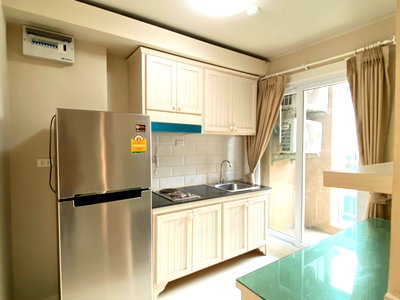 Condos for rent : For rent Groovy Condo Sriracha 6,500 Bath/M