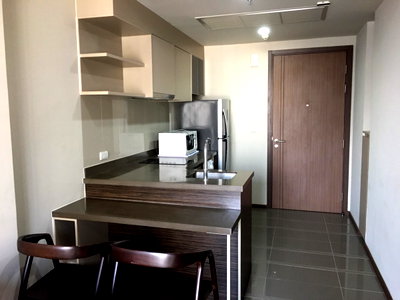 Condos for rent : Hot Price! Condo for rent at "Onyx" 1 Bedroom 1 Bathroom 41 Sq.m just 17,000 Baht/Month Only
