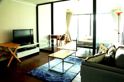 Condos for rent Soi Thonglor (Sukhumvit 55) : Large Studio with Partition 46.92 sq.m. at Condo Noble Remix Directly connecting to BTS Thong Lo / Condo For Rent