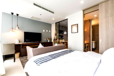 คอนโดให้เช่า : T1008 คอนโดให้เช่า Noble Ploenchit (โนเบิล เพลินจิต) ห้องสวย เฟอร์ครบ มีเครื่องซักผ้า ราคาพิเศษ