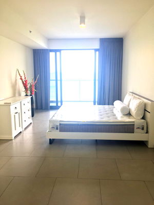 Condos for sale Bang Lamung Hospital : For Sale Condo zire wongamat 1 bed 107 Sq.m Beach front view (S03-0551S) 
