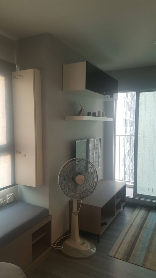 รูป cd1264 ให้เช่าคอนโด เช่าราคาถูก ห้องมุม วิวสวย 8,000/เดือน มีเครื่องซักผ้า เดอะ ทรัสต์ เอราวัณ - รูปที่ 8/30