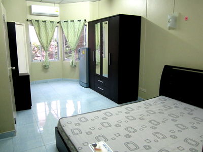 เช่าคอนโด บ้านฉาง ระยอง : ให้เช่าห้องชุด โกลเด้นวิลเลจ ใกล้ถนนสุขุมวิท  หลังธนาคารกรุงเทพบ้านฉาง จ.ระยอง