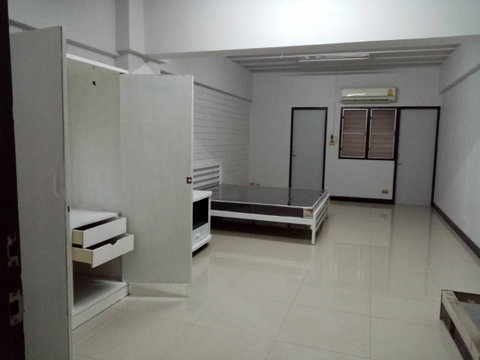 เอเชี่ยนทาวเวอร์คอนโดให้เช่า ห้องตกแต่งแล้ว แอร์ เหอร์นิเจอร์ 5-6000 บาท