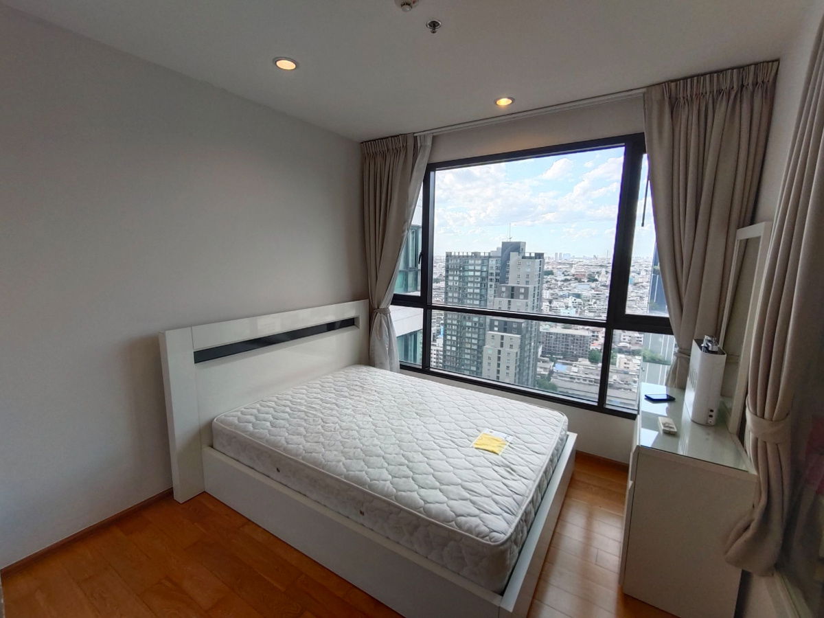 รูป OMGS1096 ขายด่วน [ Fuse สาทร-ตากสิน ] 1 ห้องนอน ชั้นสูง ติด BTS วงเวียนใหญ่ - รูปที่ 1/4