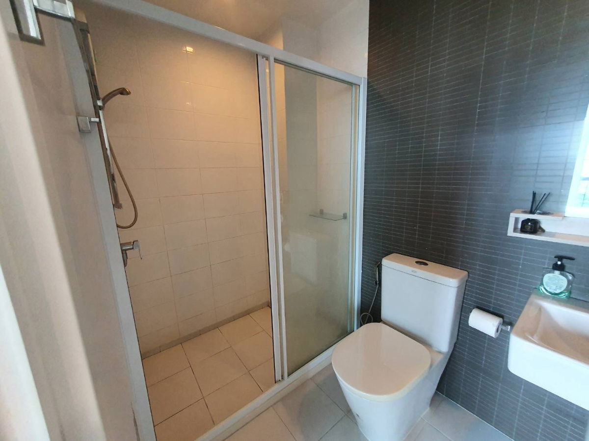 picture SN486 For rent The Key Sathorn-Ratchapruek.,  Good view. **Real room . Real wood. Lots of storage **. This room is not exposed to sunlight*  - 24/35