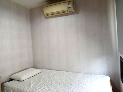 Condos for sale Phaya Thai : P-92156 Condo for sell Lumpini Place Phahol-Saphankhwai fully furnished. Line Id: @easythaihome 085-592-2897