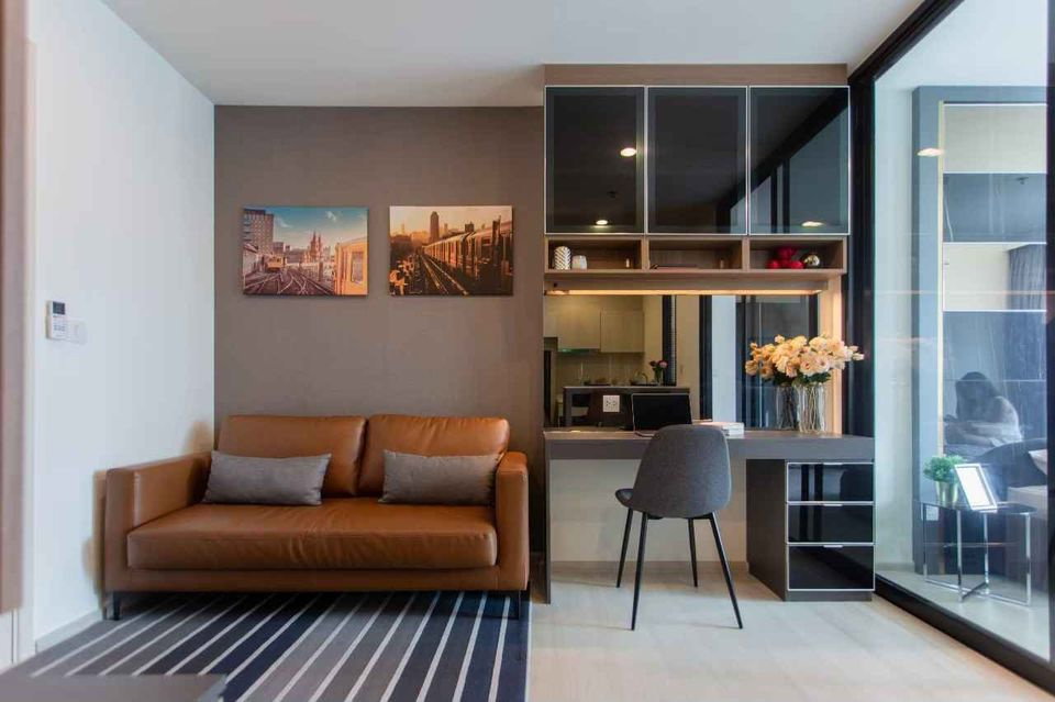 รูป Life Asoke (ไลฟ์ อโศก) ห้อง one bedroom plus ชั้นสูงตกแต่งสวยครบ พร้อมอยู่ ทำเลดี ติดรถไฟฟ้า MRT เพชรบุรี & ARL มักกะสัน เพียง 21,000 บาทเท่านั้น!! - รูปที่ 7/10