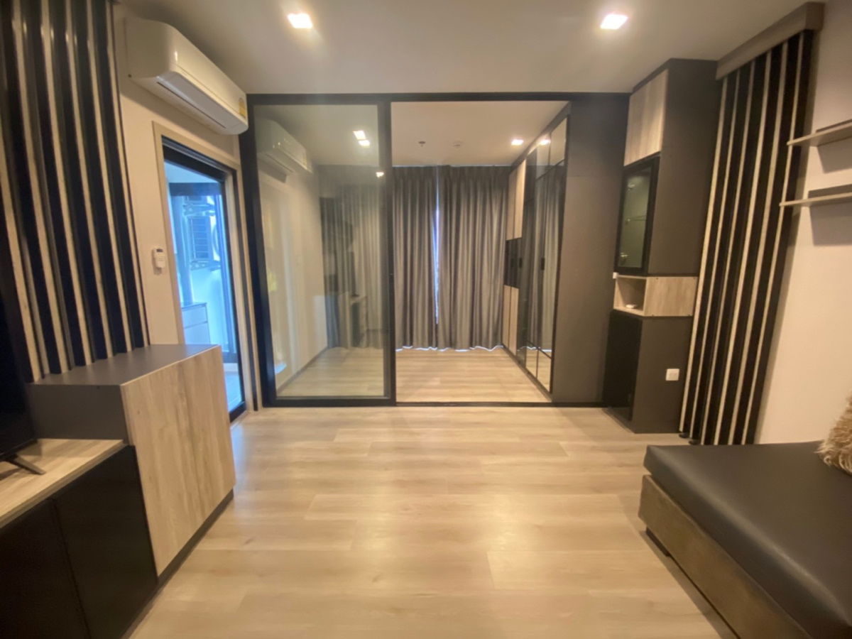 picture politan rive riverside condo for rent - 8/23