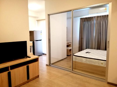 Condos for rent : For rent The Point Condo Rungsit