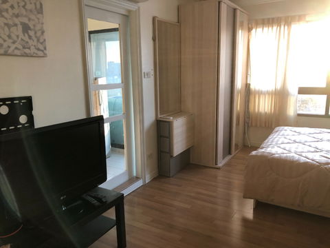 For rent studio 30 sqm. 14 floor 9000baht