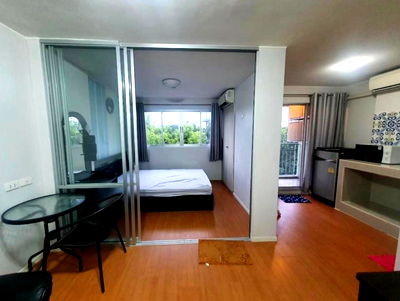 คอนโดให้เช่า : IKEEN01-025 🎉ให้เช่าคอนโด ลุมพินีชลบุรี 🎉 ใจกลางเมืองชล ราคา 5,000 บาท ในห้องเฟอร์นิเจอร์ครบ พร้อมเข้าอยู่ได้เลย