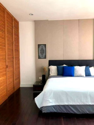ขายคอนโด : ขายถูก Aguston sukhumvit 22 2นอน 96sq.m ห้องมุมสวย ชั้นสูง ราคาถูกสุดในตึกชัวร์ 0879074045 ใกล้ BTS พร้อมพงษ์