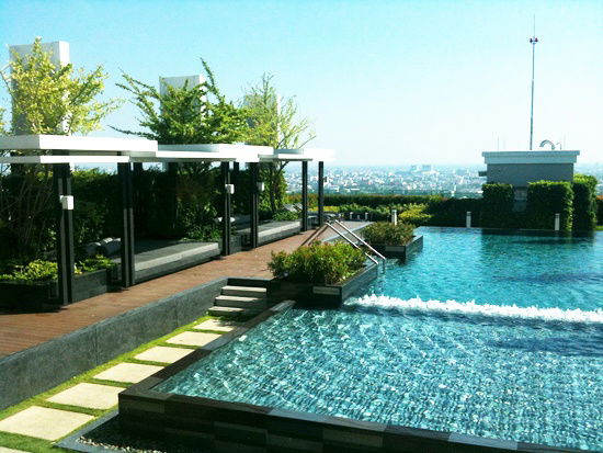 picture Rhythm Ratchada-huaikhwang condo for rent - 12/13